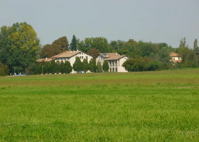 Antico Podere Bed & Breakfast *