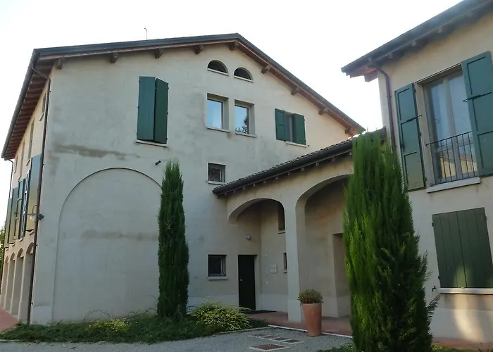 Antico Podere Bed & Breakfast